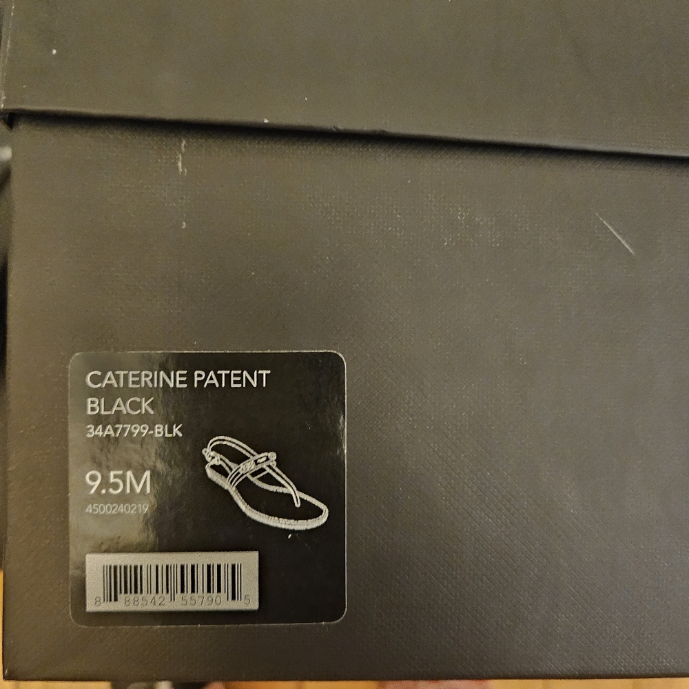 Coach Sandals - Picture 3 of 4